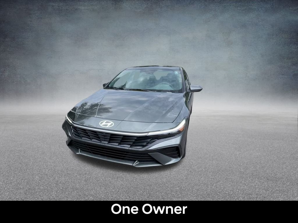 2025 Hyundai Elantra SE - Photo 7