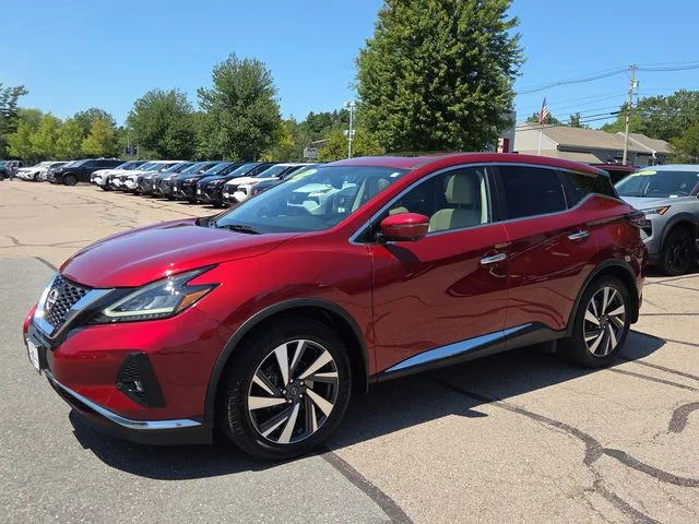 Used 2023 Red Nissan SL image 32