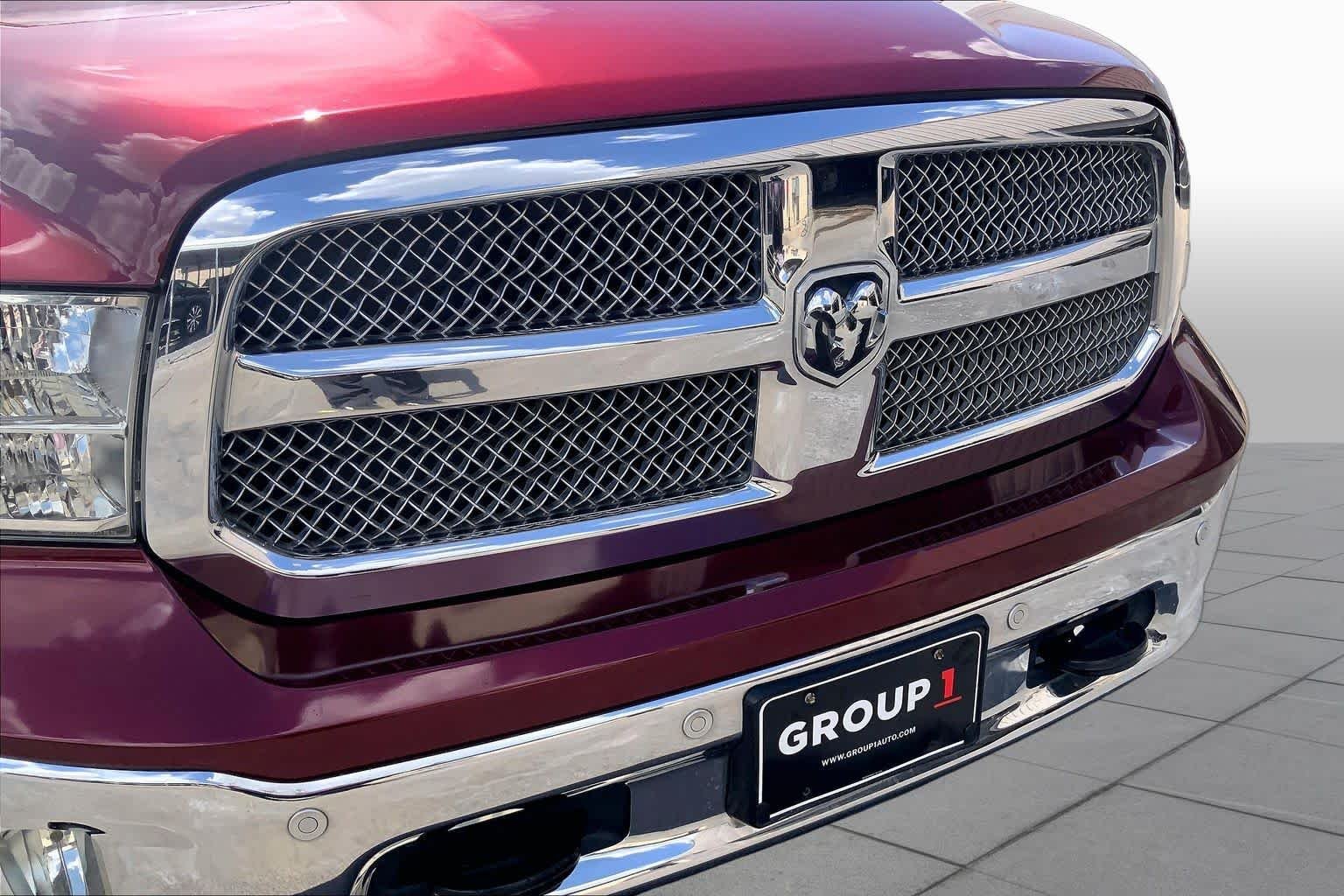 Used 2017 Delmonico Red Pearlcoat Ram Lone Star Silver image 30