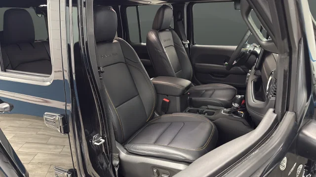 Used 2024 Black Clearcoat Jeep Sahara image 24