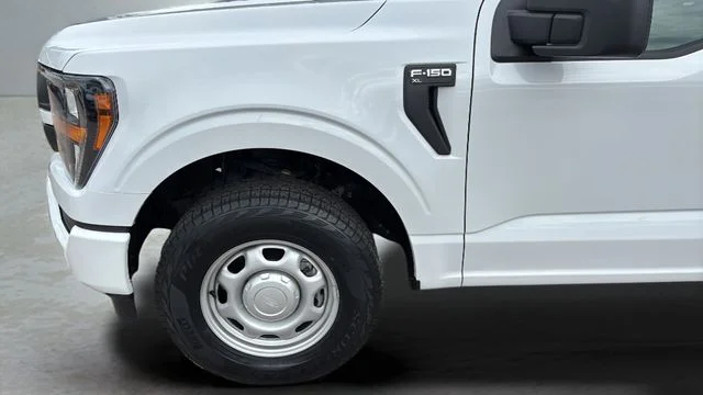 Used 2023 White Ford XL image 34