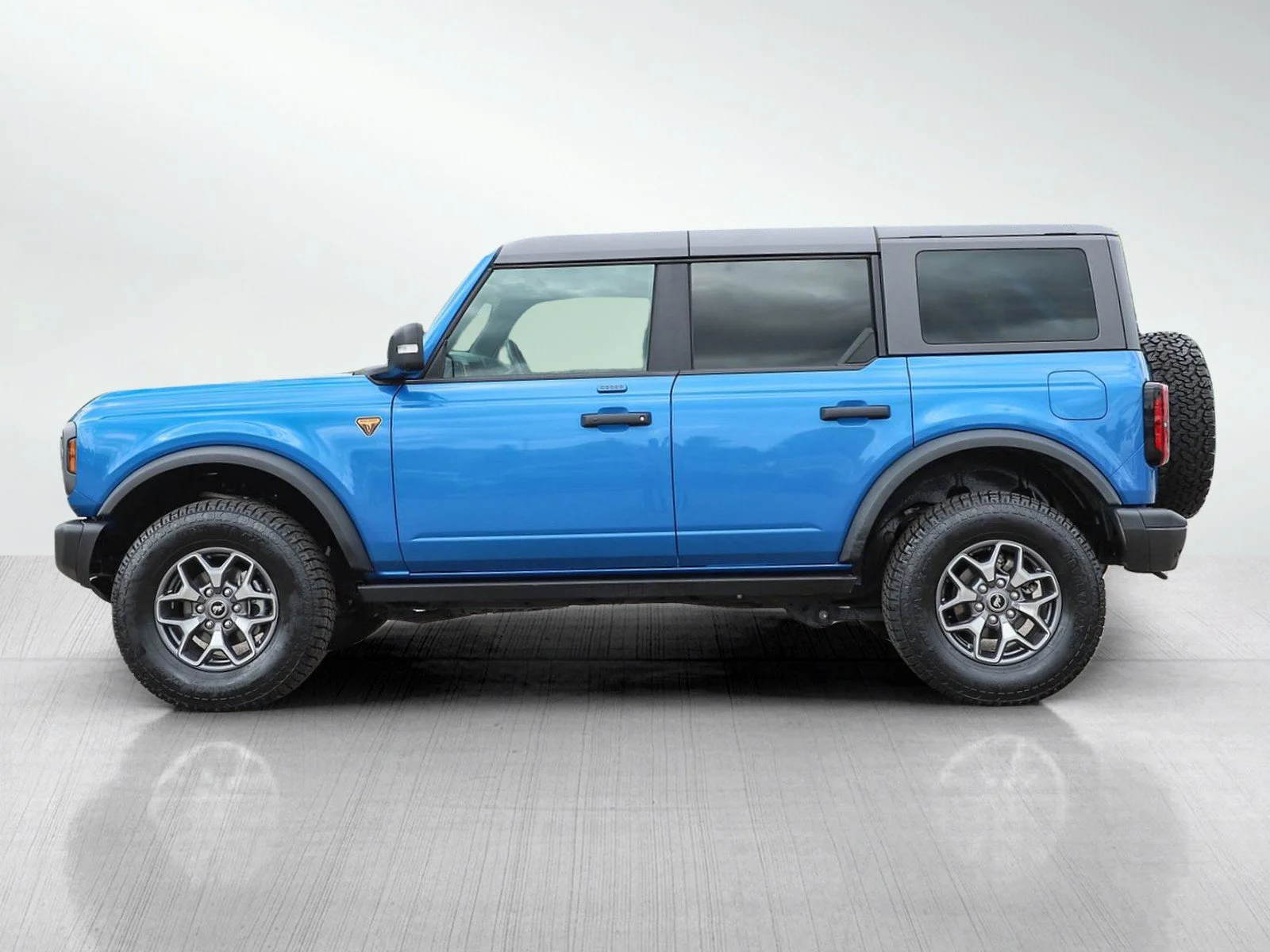 Used 2023 Ford Bronco 4-Door Badlands with VIN 1FMEE5DP1PLB57049 for sale in Eden Prairie, Minnesota