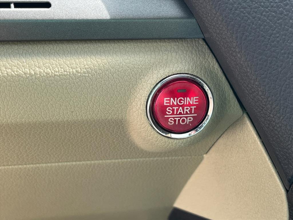 Used 2016 Basque Red Pearl Ii Acura Base image 10