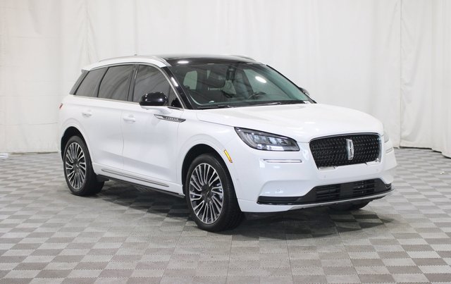 Certified Pre-Owned 2022 Lincoln Corsair Standard
