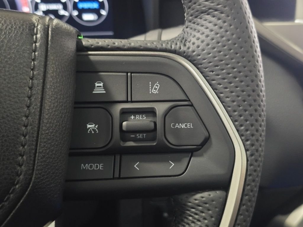 2026 Toyota Tundra Limited - Photo 35