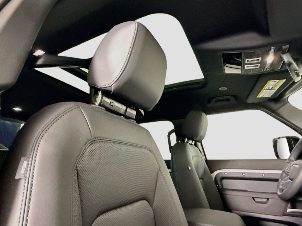New 2026 Borasco Grey Land Rover S image 19