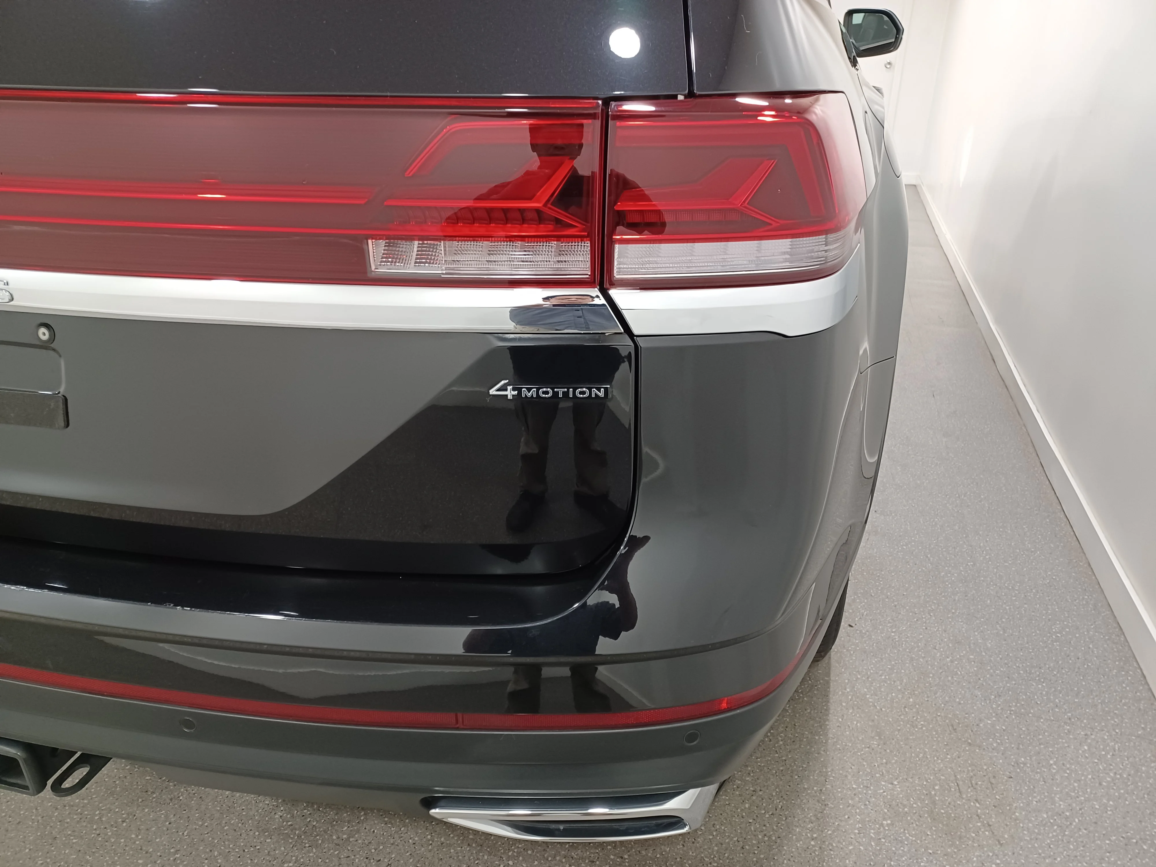 Certified Used 2025 Deep Black Pearl Volkswagen Comfortline 4Motion*AWD | Adaptive Cruise | Remote Start | Cooled Leather | Pano Roof | Htd Wheel image 22