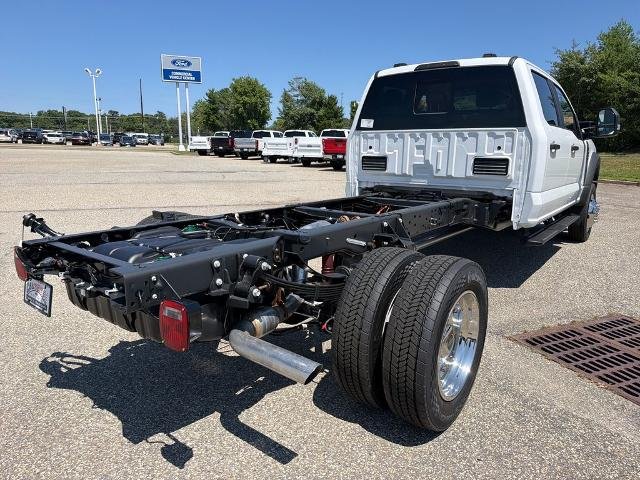 New 2026 Oxford White Ford F-450® XL image 37