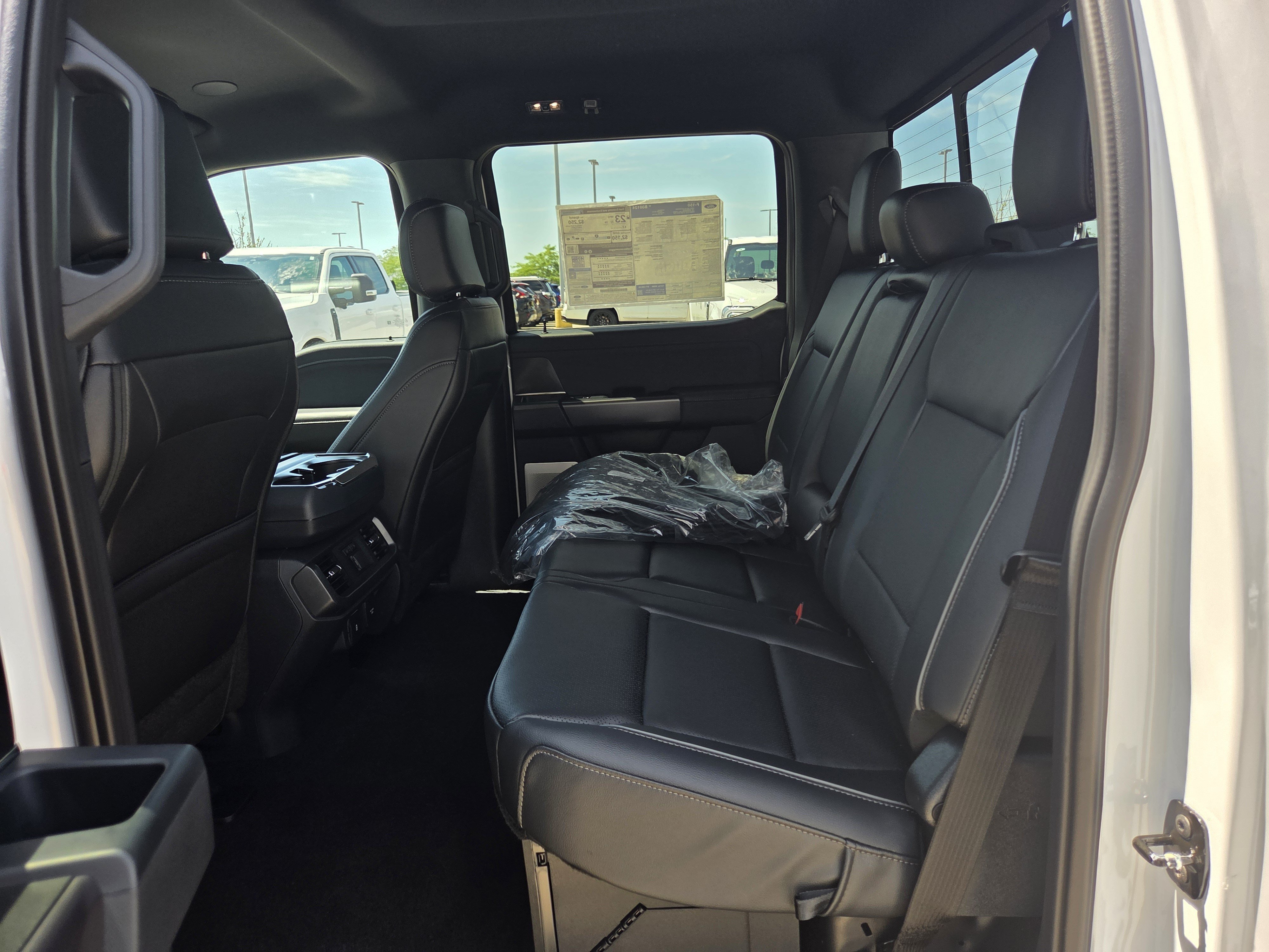 New 2026 Oxford White Ford LARIAT image 6