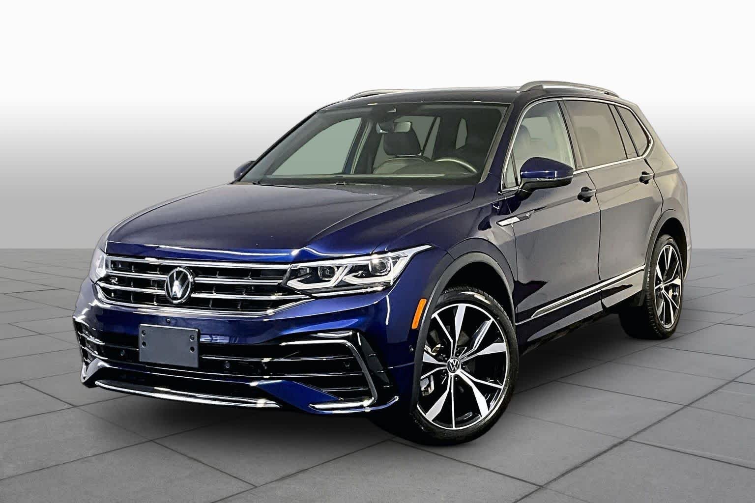 2024 Volkswagen Tiguan 2.0T SEL R-Line 4Motion's photo