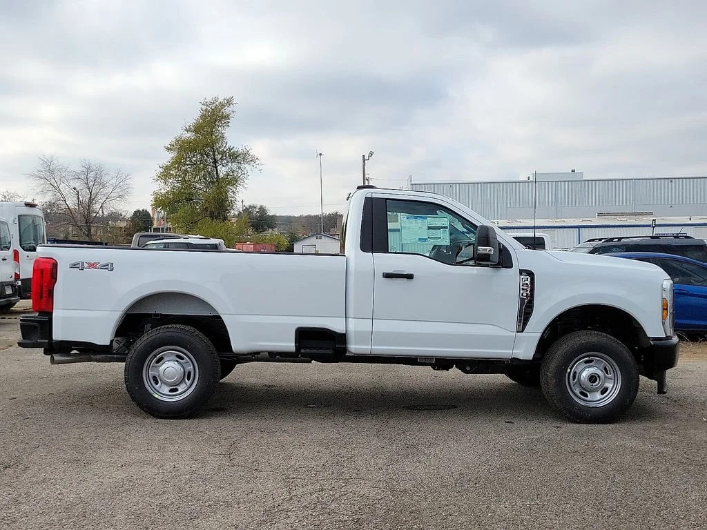 New 2026 Oxford White Ford F-250® XL image 6