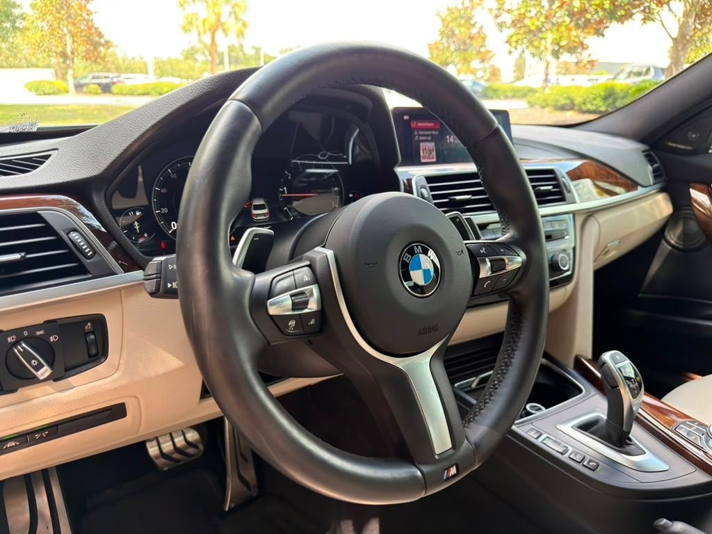 Used 2018 Gray BMW 340i image 15