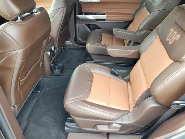 Used 2024 Gray Metallic Ford King Ranch image 11