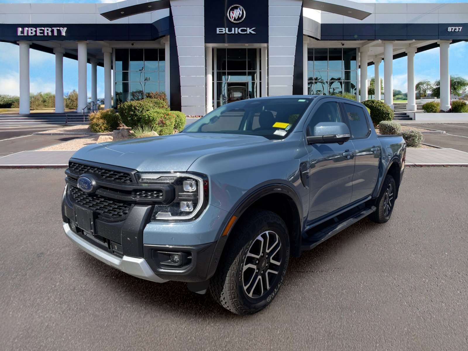 Used 2024 Gray Ford LARIAT image 4