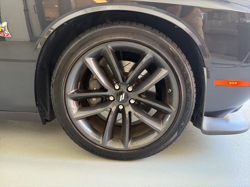 Used 2019 Gray Dodge R/T Scat Pack image 7