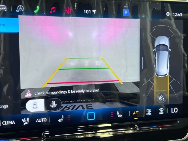 New 2026 Beige Volkswagen 2.0T SE R-Line Black image 18