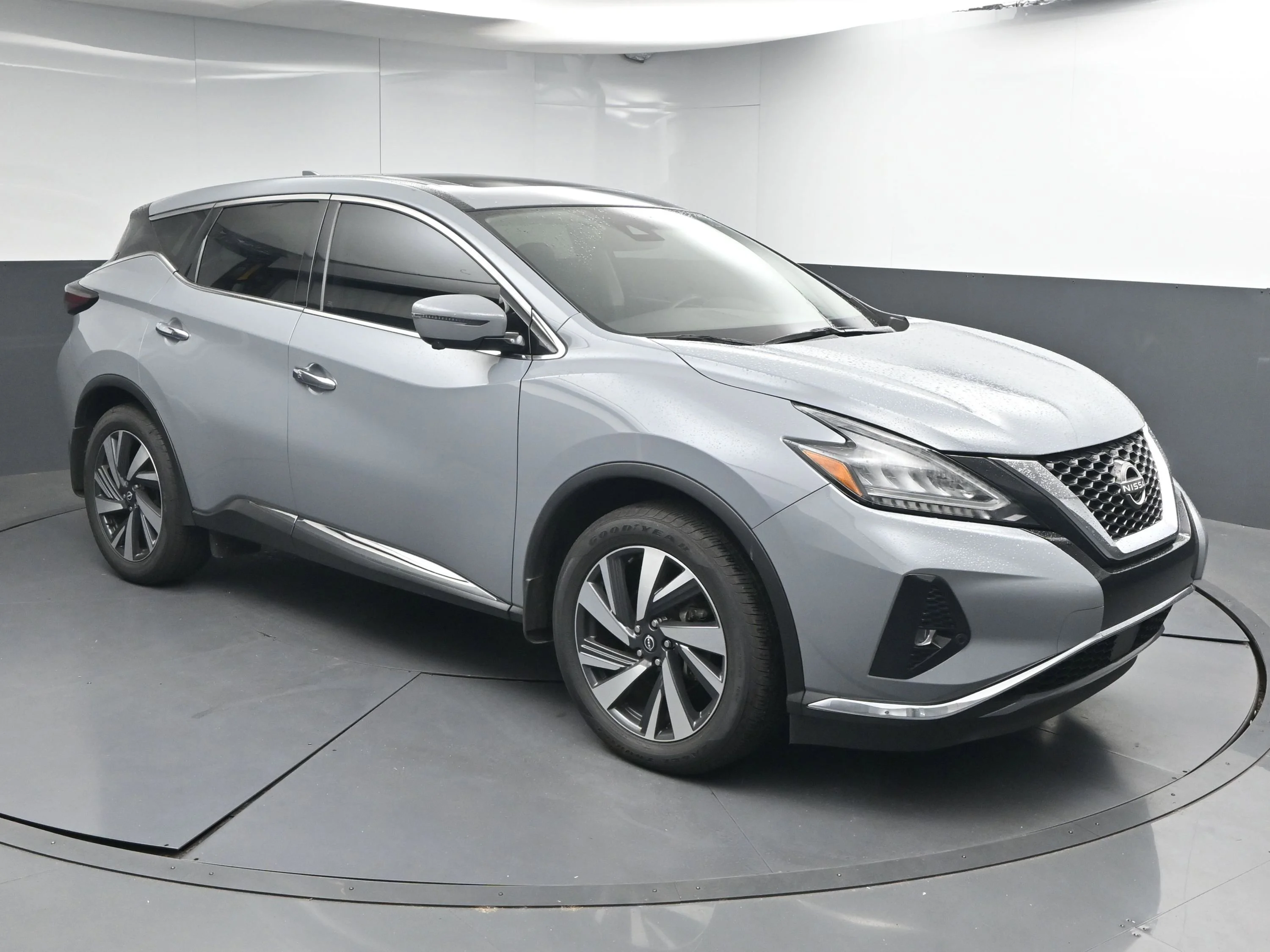 2023 Nissan Murano SL FWD's photo