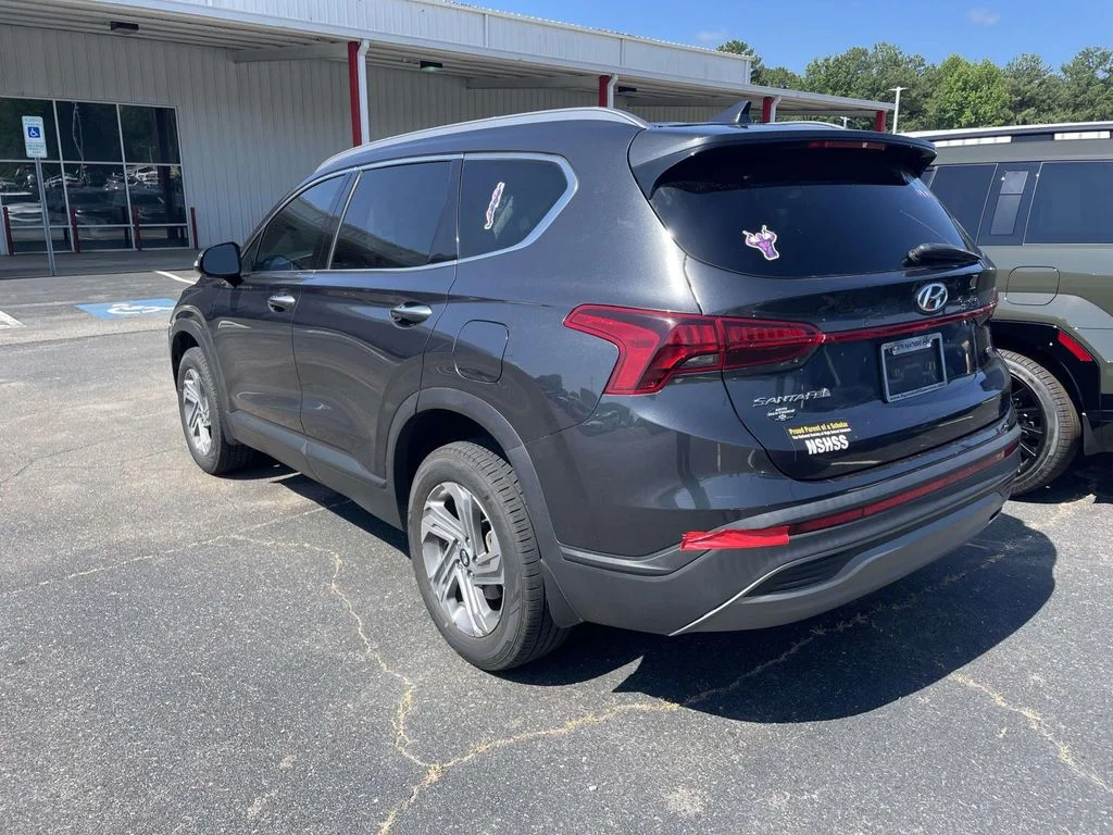 Used 2023 Gray Hyundai SEL image 4