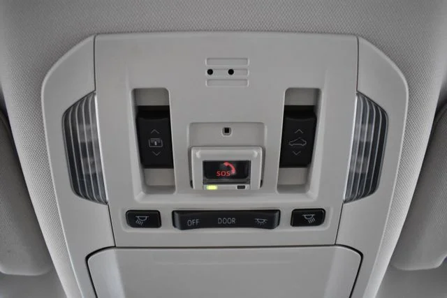Used 2021  Toyota Platinum image 39