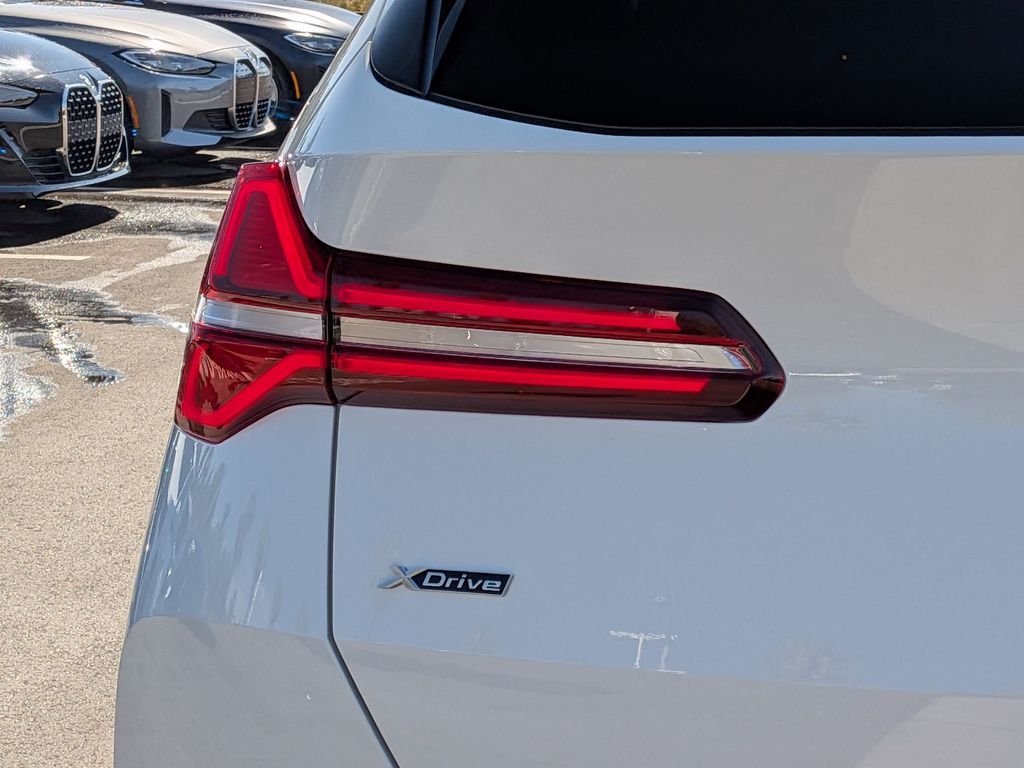 Used 2025 White BMW 30 xDrive image 23