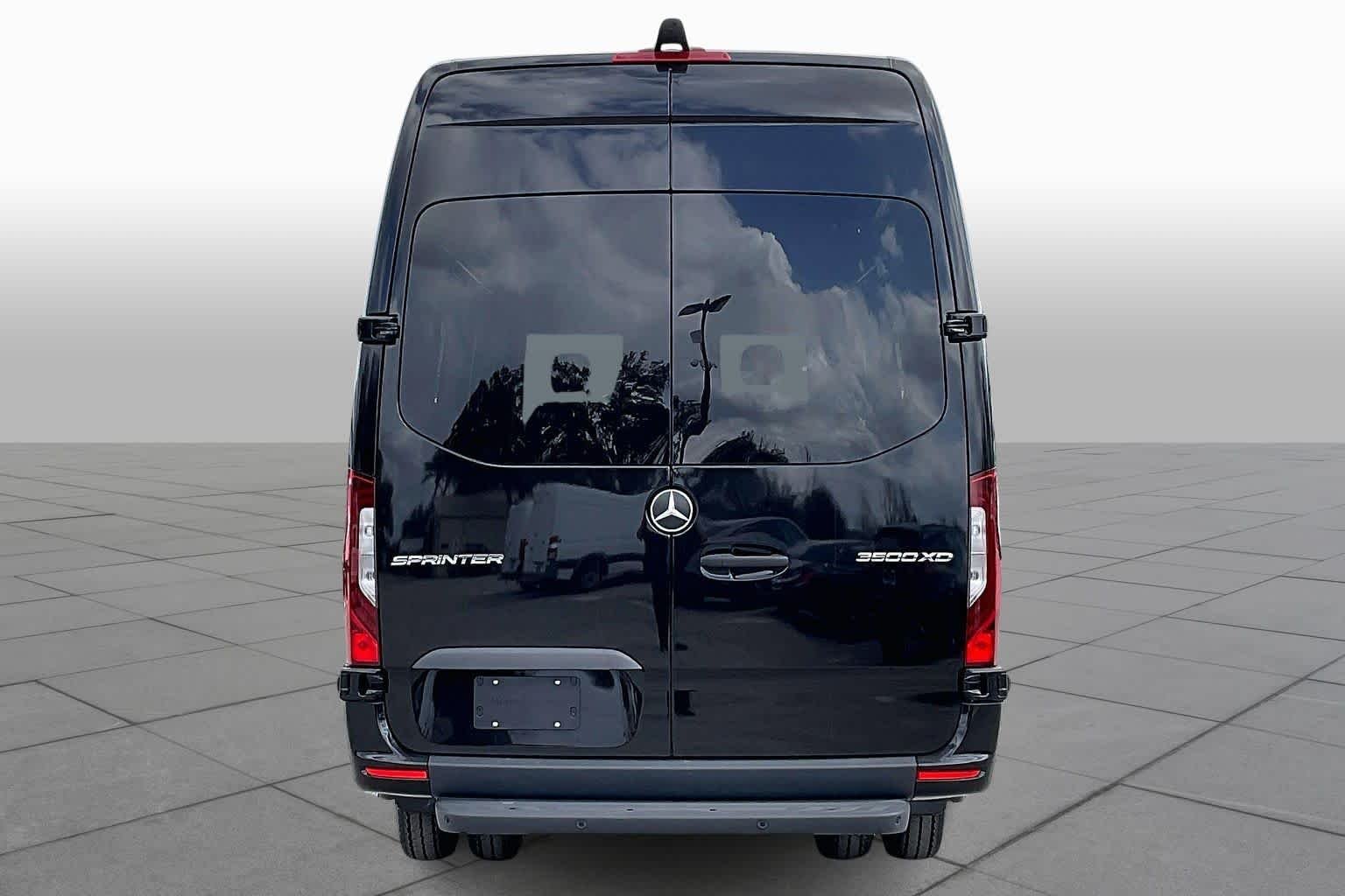 Used 2024 Jet Black Mercedes-Benz  image 5