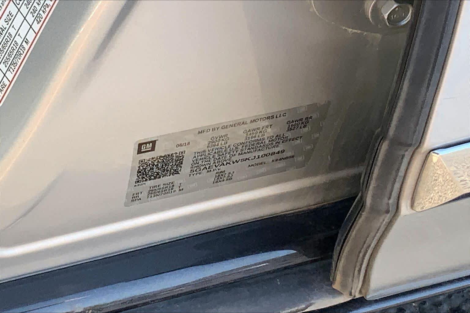 Used 2019 Quicksilver Metallic Buick Essence image 34