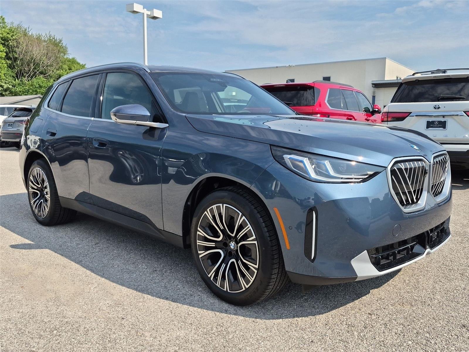 New 2026 Arctic Race Blue metallic BMW 30 xDrive image 7
