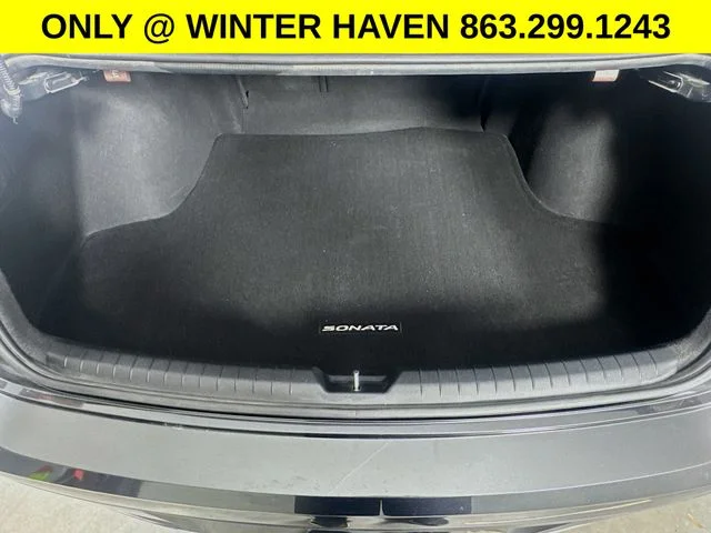 Used 2023 Gray Hyundai SE image 22