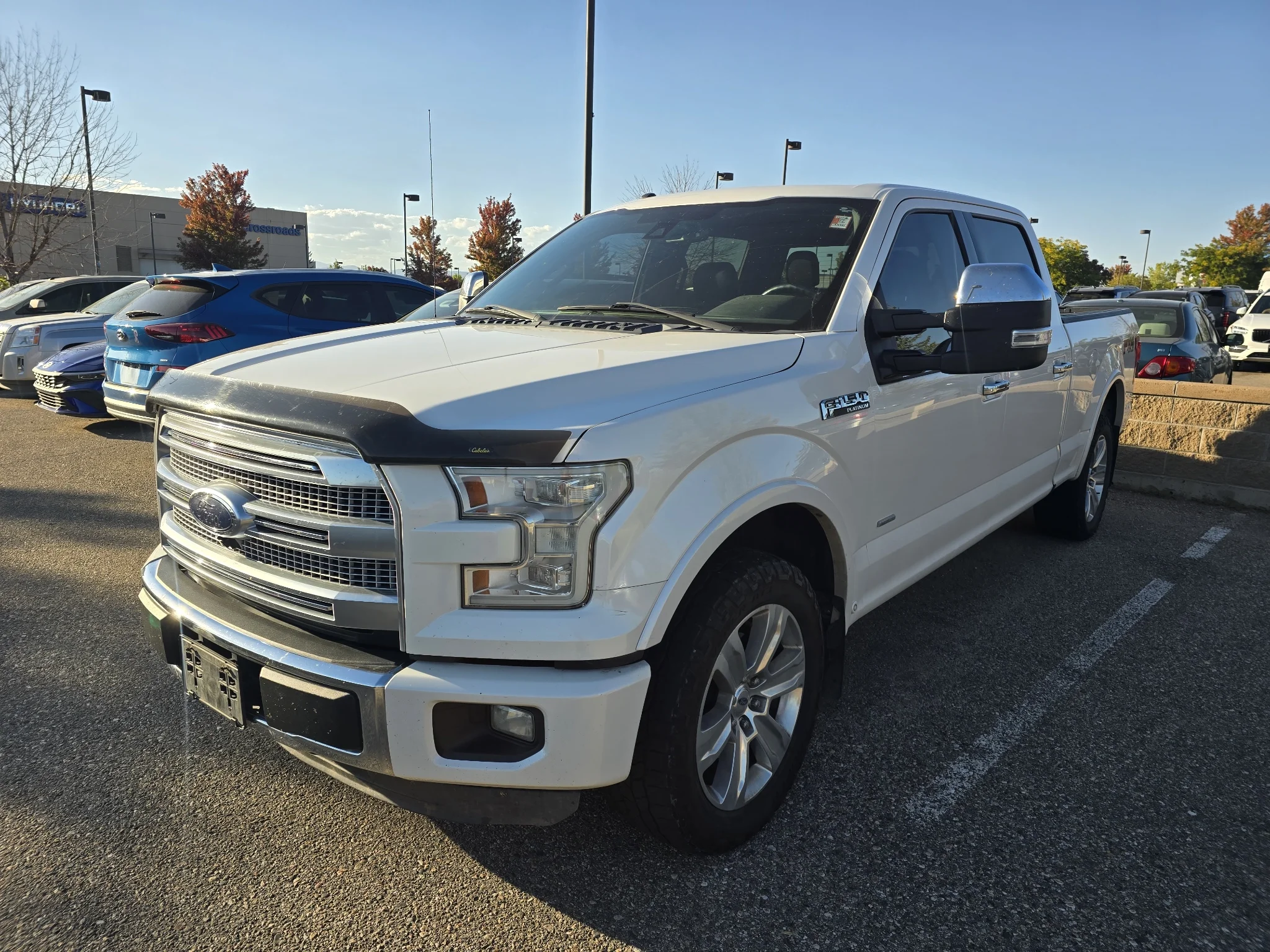 Used 2015 White Platinum Metallic Tri-Coat Ford Platinum image 12