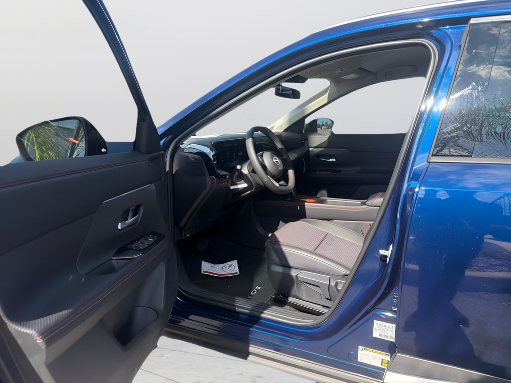2026 Nissan KICKS SR - Photo 12