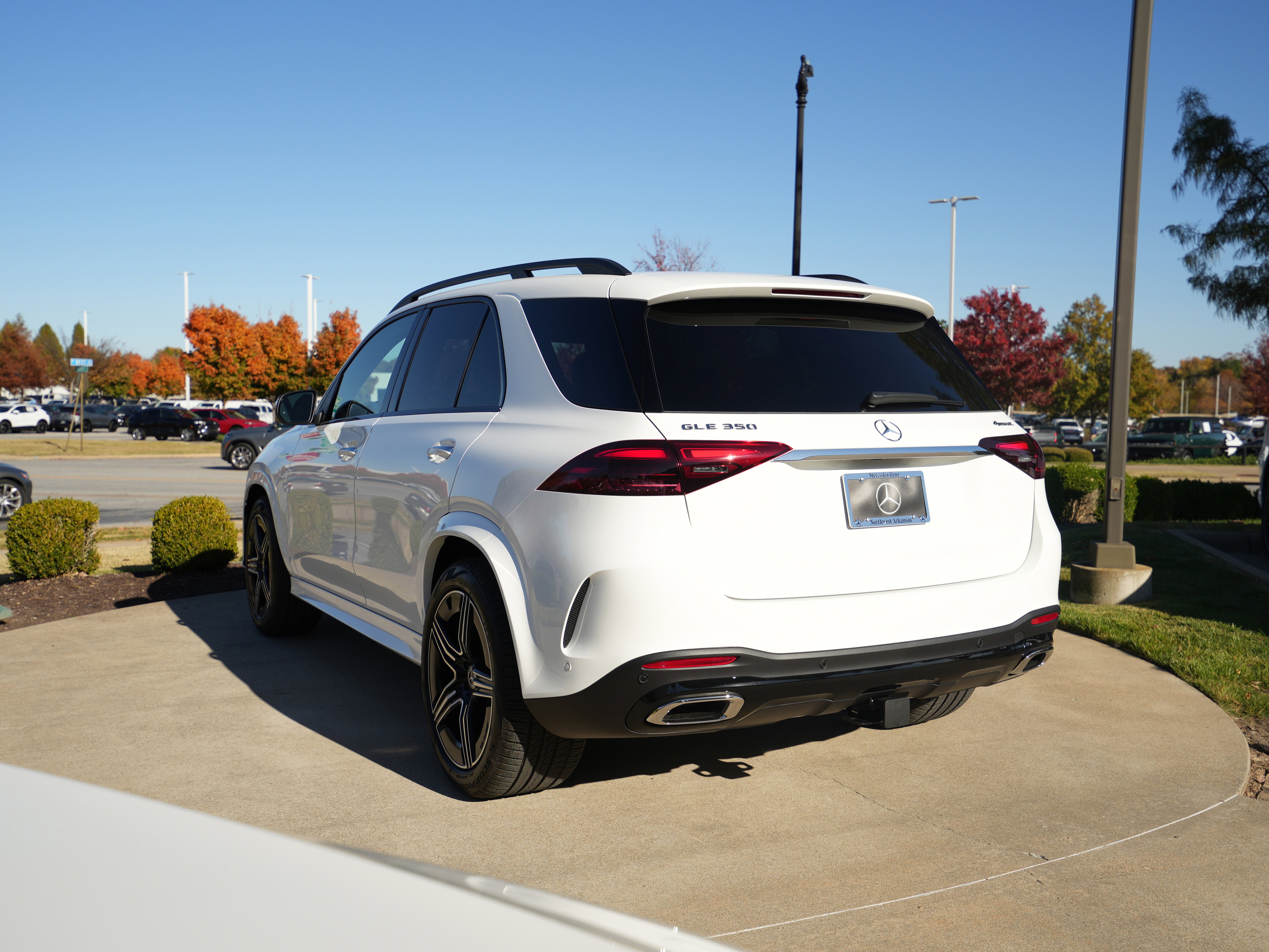 New 2026 POLAR WHITE Mercedes-Benz GLE 350 image 6