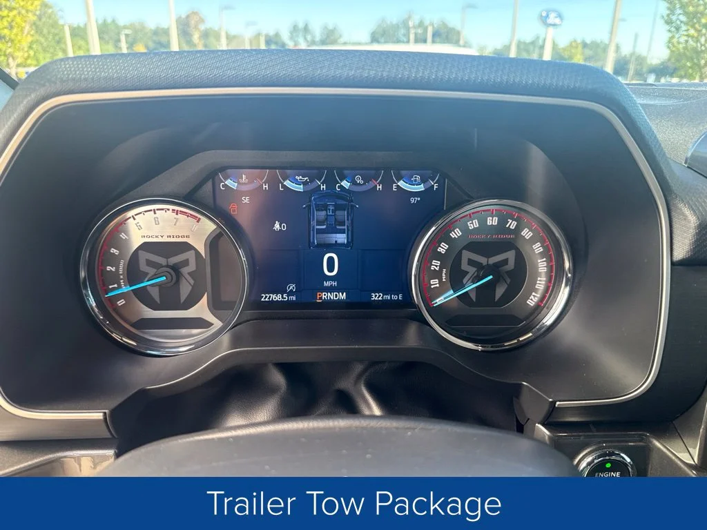 Certified Used 2023 Oxford White Ford XLT image 21