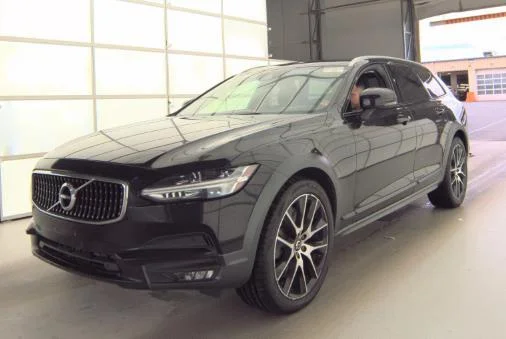 2020 Volvo V90 Cross Country T6 AWD's photo