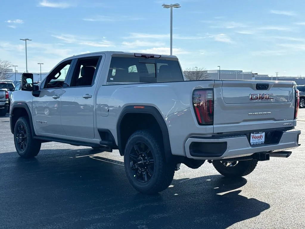 2026 GMC Sierra 2500HD AT4 - Photo 7