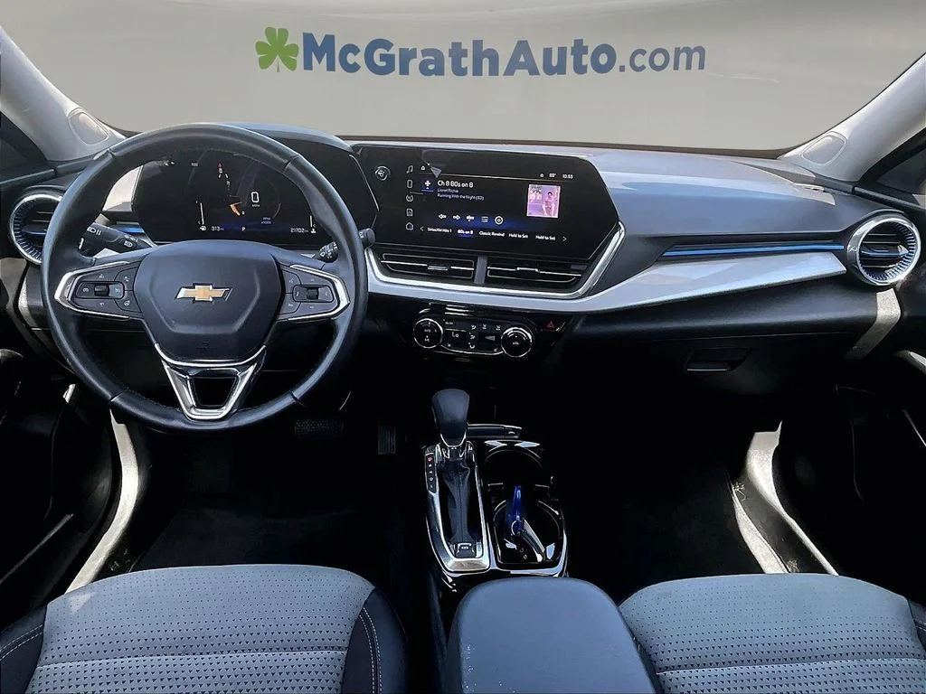 Certified Used 2025 Gray Chevrolet LT image 9