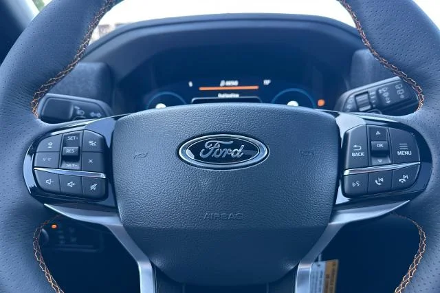 New 2026 Carbonized Gray Metallic Ford Tremor® image 47