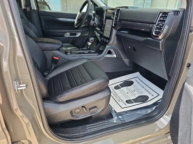 New 2026 Marsh Gray Ford Lariat® image 27