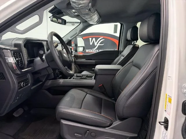 New 2026 Star White Metallic Tri-Coat Ford F-250® Lariat® image 30