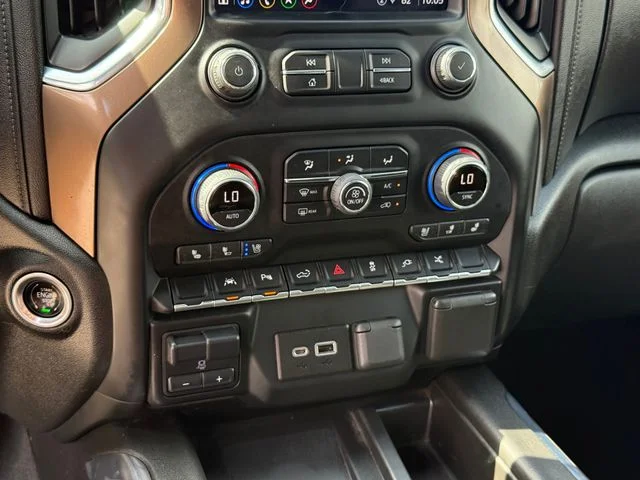 Used 2022 Beige Chevrolet High Country image 19