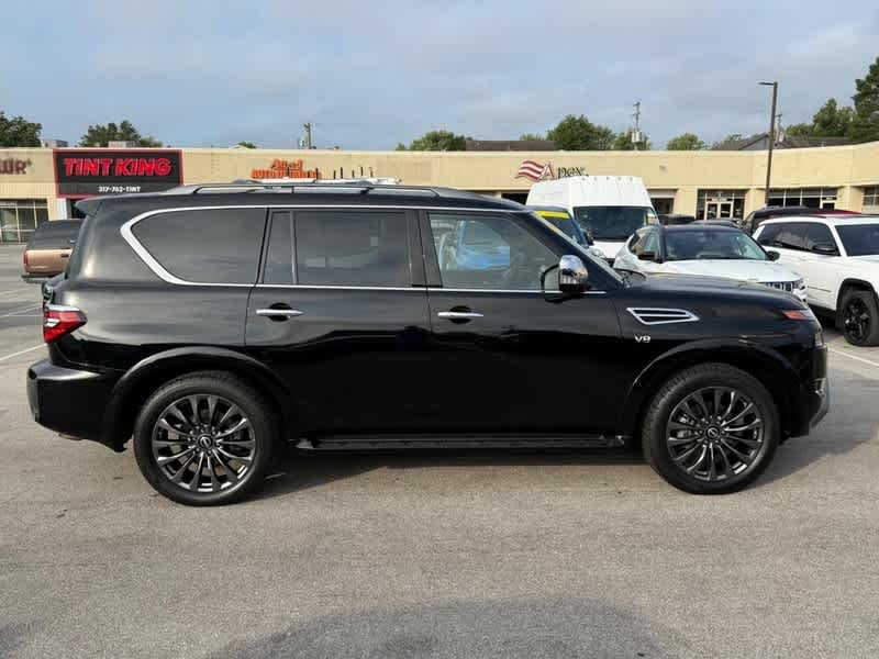 Used 2021 Super Black Nissan Platinum image 2