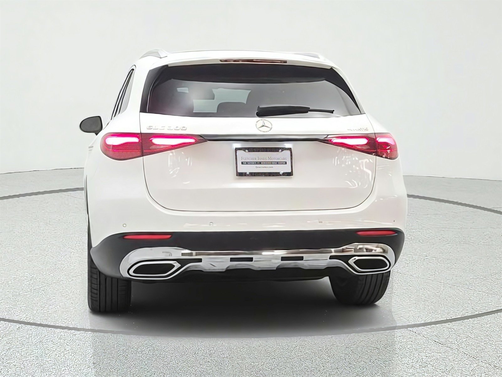 Certified Used 2024 Polar White Mercedes-Benz GLC 300 4MATIC® SUV image 6