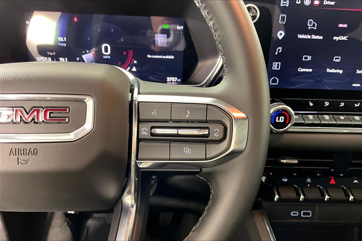 2026 GMC Canyon Elevation - Photo 23