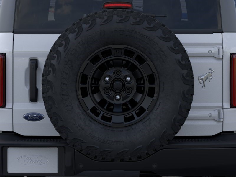 New 2026 Oxford White Ford Badlands image 24