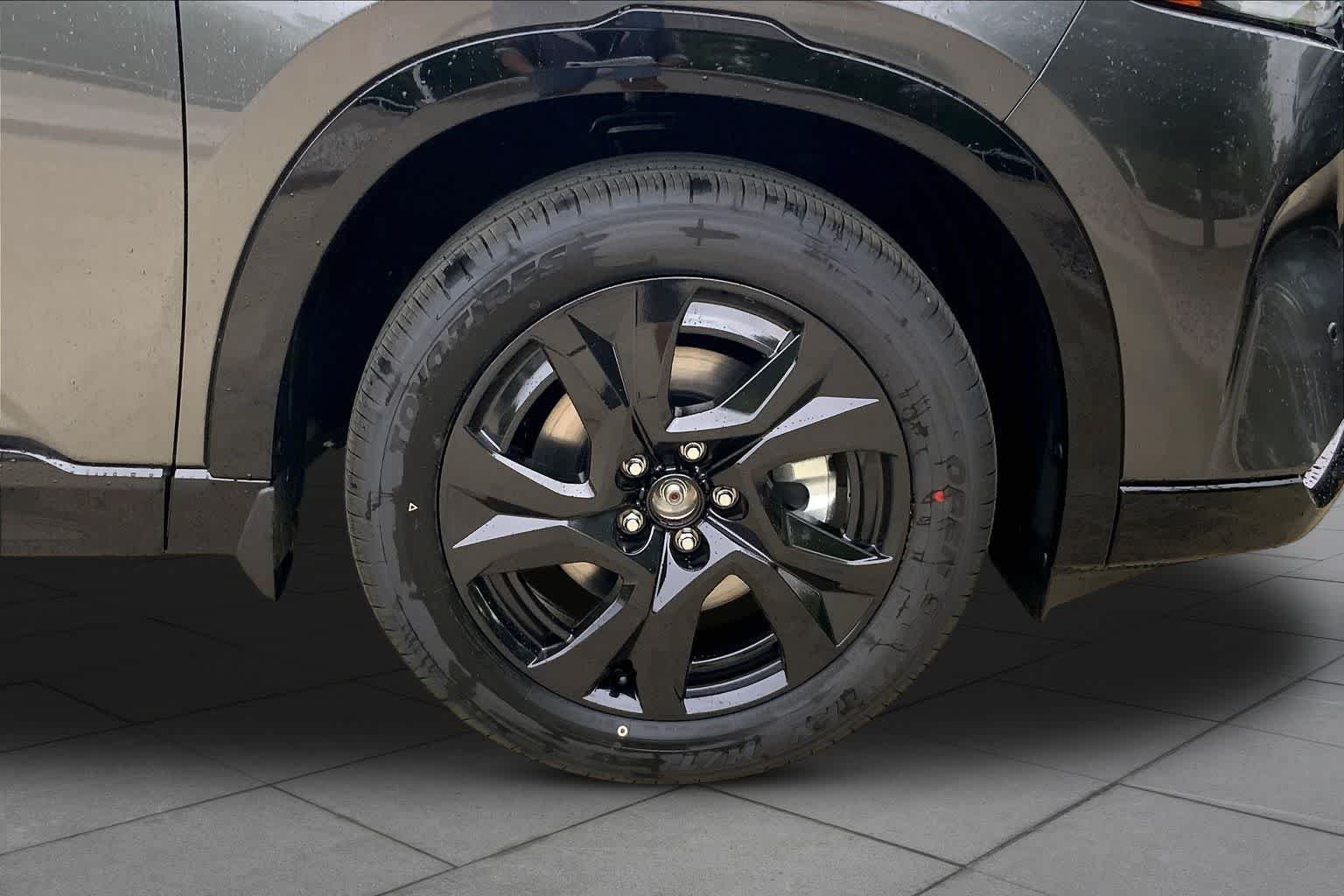 New 2026 Machine Gray Metallic Mazda 2.5 S Premium Plus AWD image 11