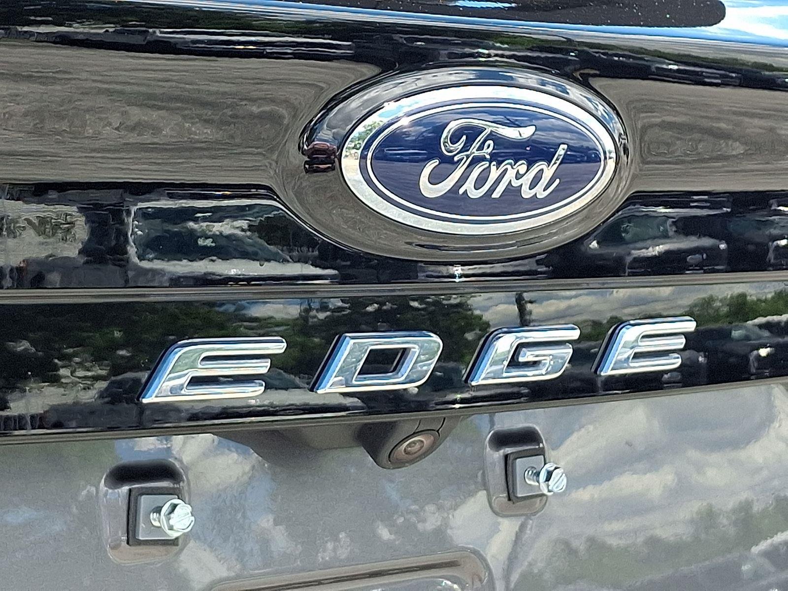 Certified Used 2024 Carbonized Gray Ford ST-Line image 30