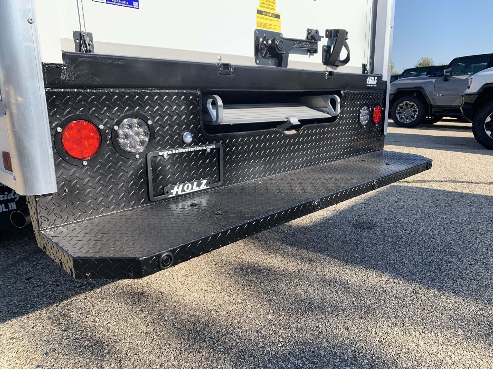 New 2025 Summit White GMC 1WT image 38