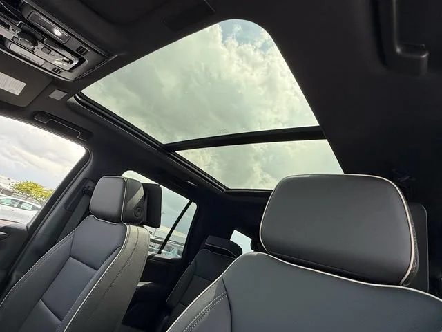 New 2026 Black Chevrolet Premier image 17