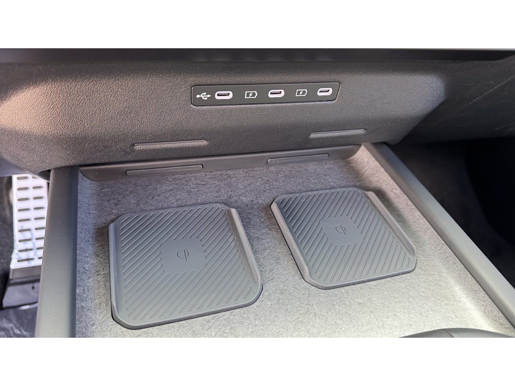 New 2027 Wolf Gray Kia X-LINE SX image 22