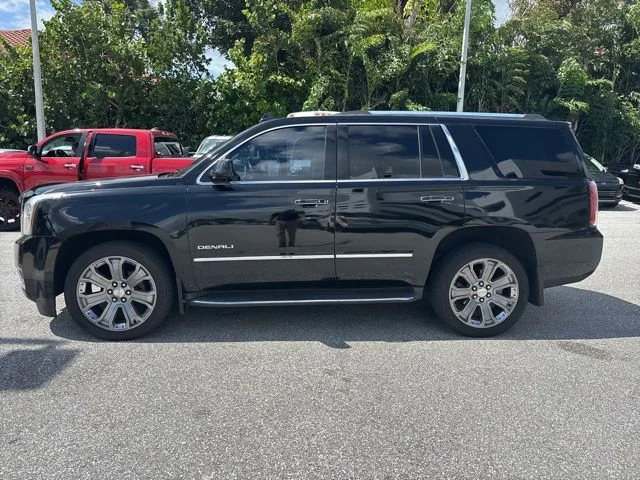 Used 2016 Onyx Black GMC Denali image 4
