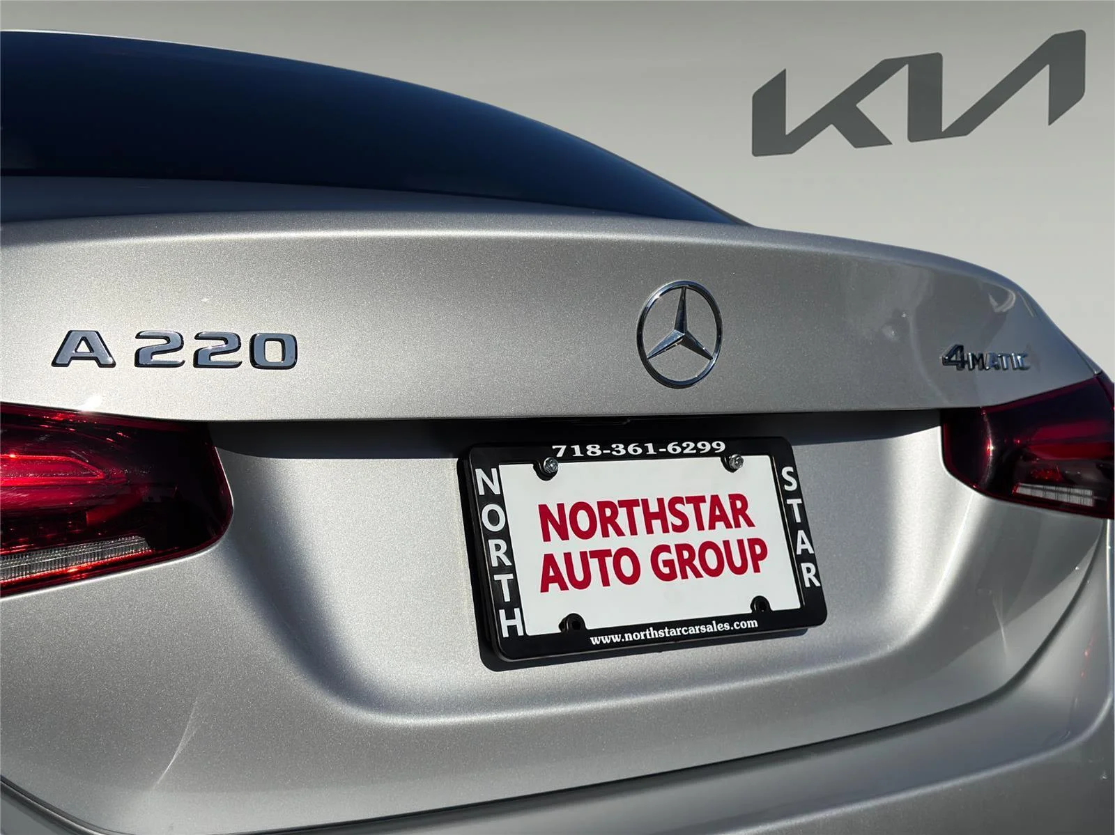 Used 2022 Iridium Silver Metallic Mercedes-Benz A 220 image 7